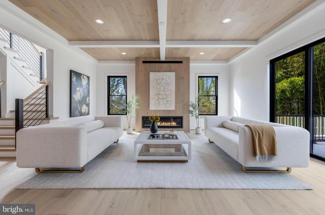 123 Tapawingo Vienna VA for Sale